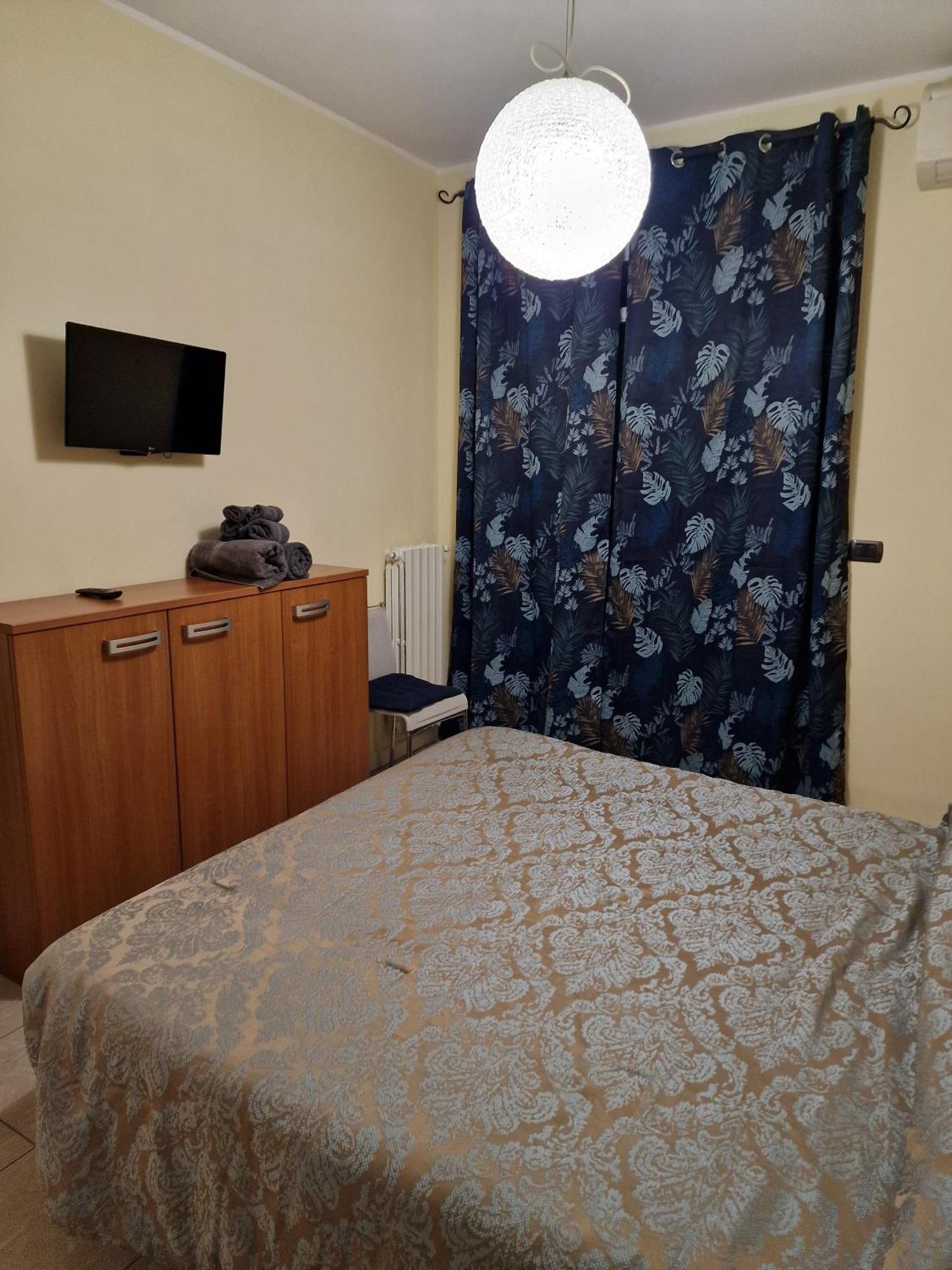 Casa Miradore 600 Mt Dal Mare Imperia Luaran gambar